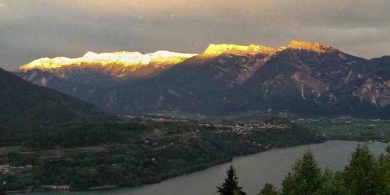 بيرجيني فالسويانا B&B Alba Sul Lago المظهر الخارجي الصورة