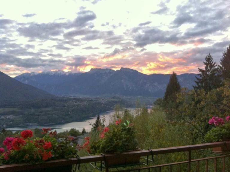 بيرجيني فالسويانا B&B Alba Sul Lago المظهر الخارجي الصورة
